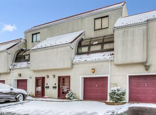 36 Cerone Ct, West Orange, NJ 07052