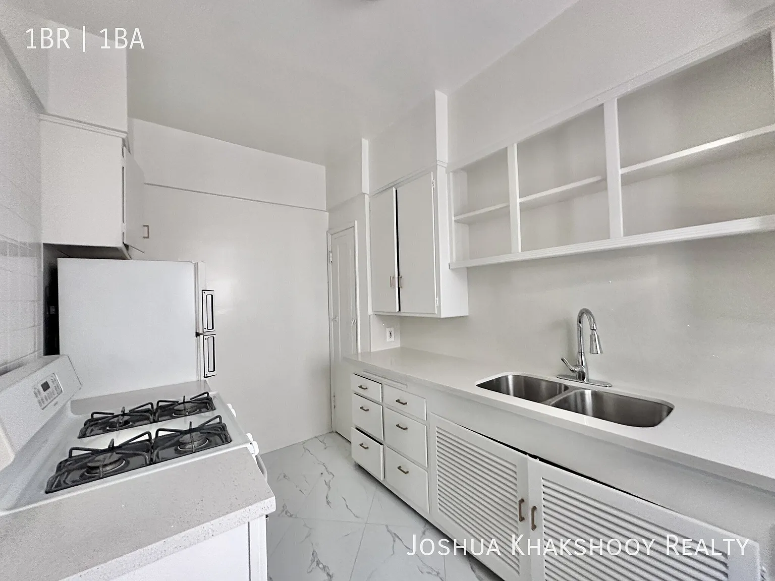 353 1/2 N Sycamore Ave Los Angeles, CA 90036 — Photo 3