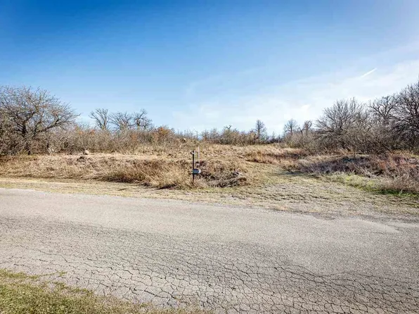 181 NW Kiowa Dr, Lawton, OK 73507
