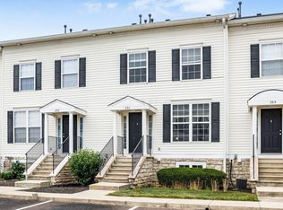 301 Shadbush Dr, Blacklick, OH 43004