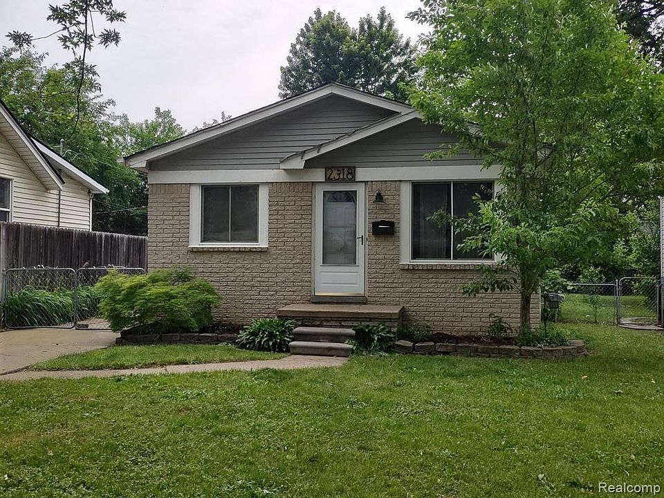 1st image of 2318 McDowell St