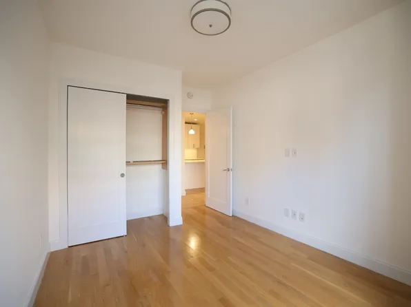 160 East 88th Street image 12 of 19