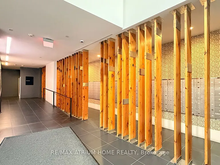 21 Widmer St #1903 — Photo 17