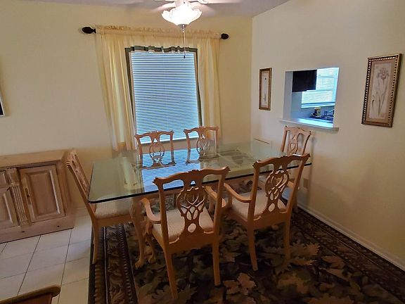 3rd image of 45 Vista Gardens Trl