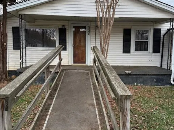 920 Hopson St, Johnson City, TN 37601