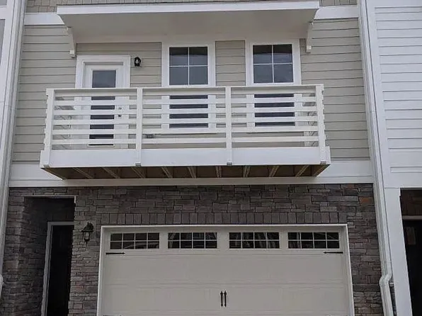 1038 Diamond Dove Ln, Apex, NC 27502