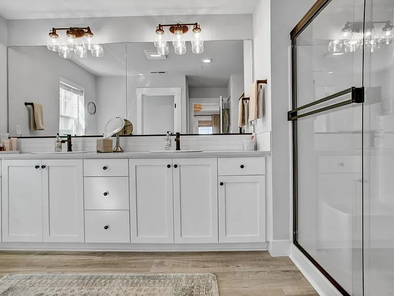 16625 SW Botany Bay Ln — Photo 20