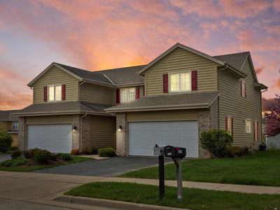 2102 Mount Vernon Dr, Waukesha, WI, 53186