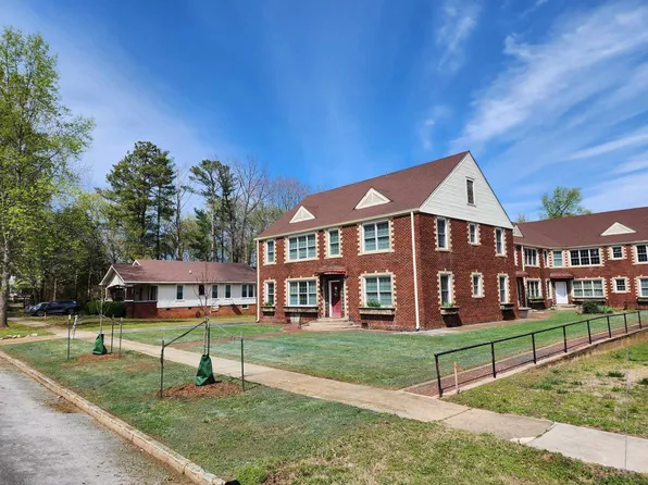 434 Poplar St #F, Florence, AL 35630