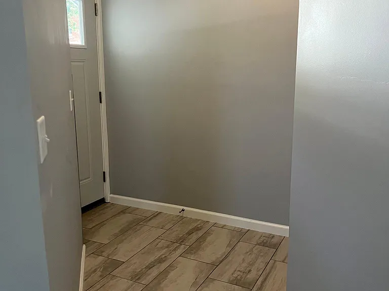 613 Pershing Ave #1 — Photo 17