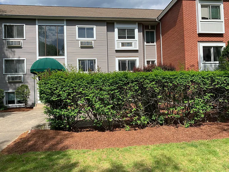 113 Cluff Crossing Rd #XX — Photo 2