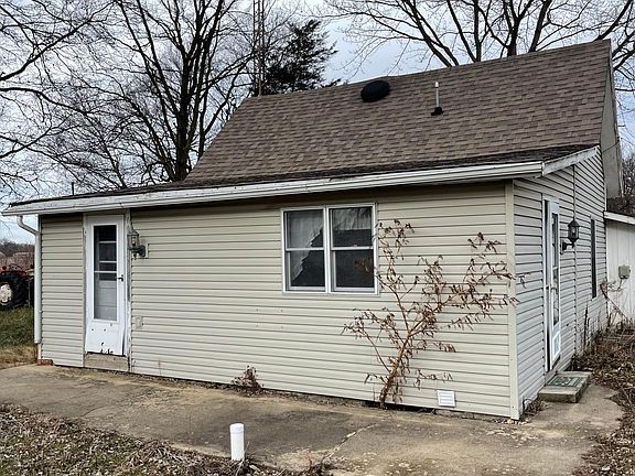 4th image of 6971 E Jefferson St