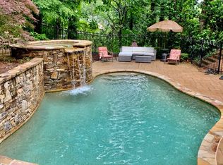 560 Stonebrook Farms Dr, Milton, GA 30004