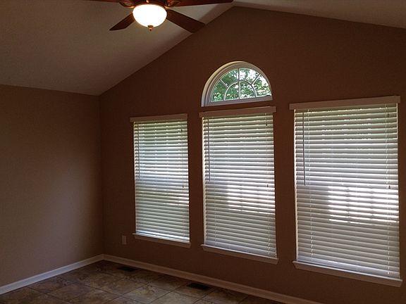 5th image of 4213 Silver Streak Dr