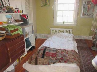 29 Ogden St #3, Providence, RI 02906