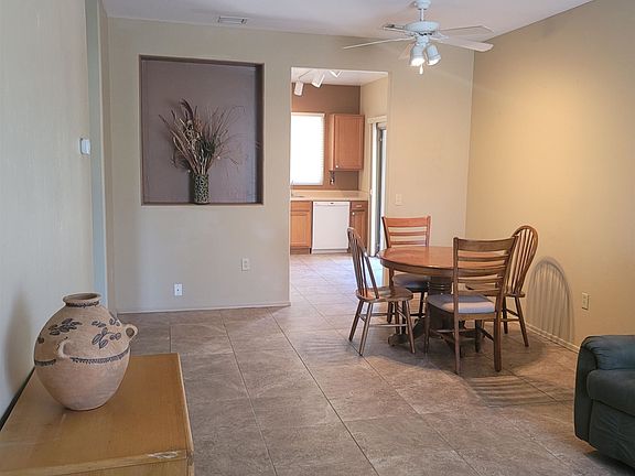 3rd image of 3900 S Calle Viva