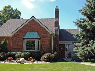 7828 Forest Ave, Munster, IN 46321