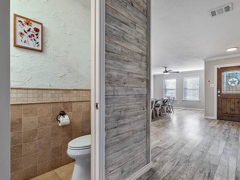 2317 Birch Dr — Photo 9