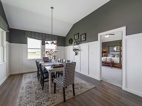 Dining area next to kitchen