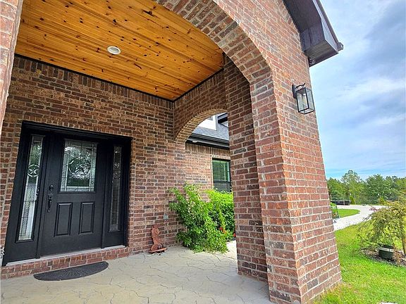 3rd image of 20208 Fawn Rd