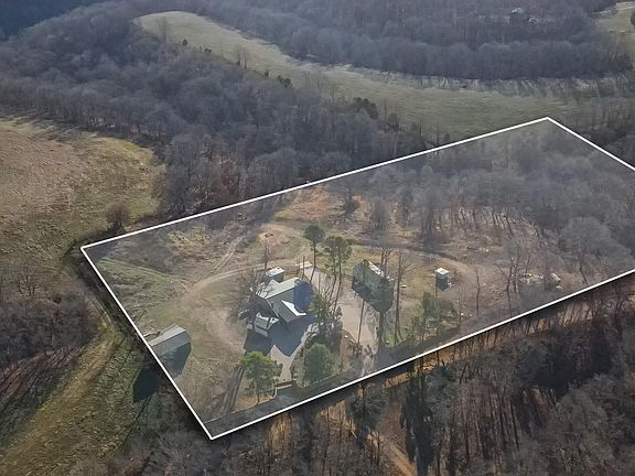 2nd image of 327 Pendergraft Rd