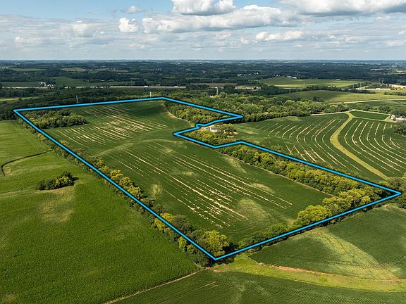 5th image of 16160 Acres Koshkonong Rd