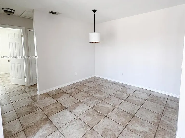 10046 Winding Lake Rd #204 — Photo 5