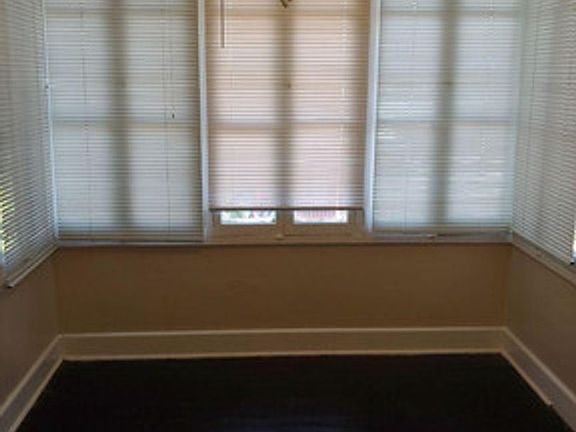 4th image of 1047 N Fulton St APT 11