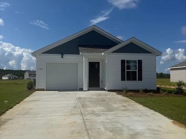 125 Country Grove Way, Galivants Ferry, SC 29544