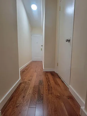 Rented by David Francis New York LLC | media 3