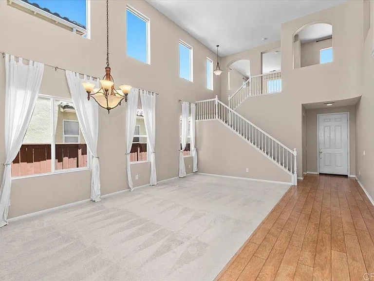 1560 Eden Ct — Photo 7
