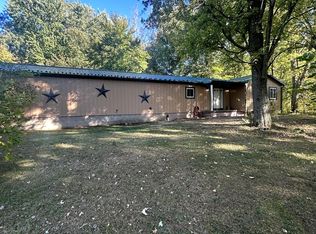 7511 Bray Rd, Vassar, MI 48768