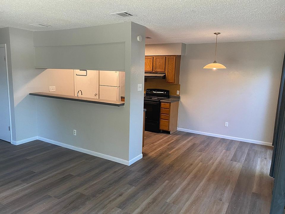 1st image of 2201 Polaris Ave #B