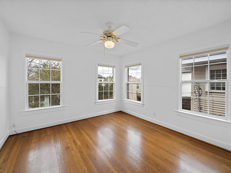 1510 Harold St #2 — Photo 12