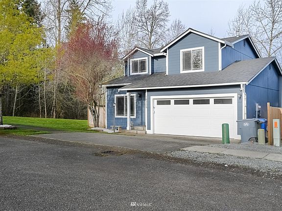 2nd image of 18726 17th Ave E