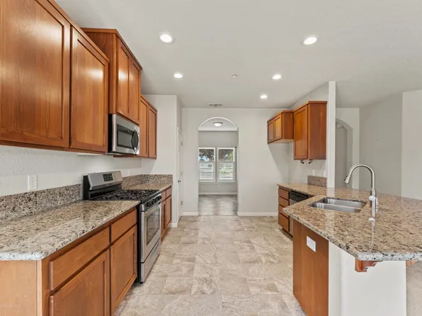 5683 Meadow Brook Way, Marysville, CA 95901