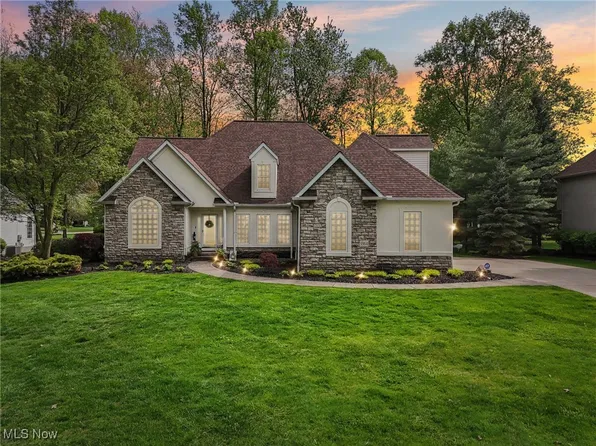 9364 Megan Ct, Mentor, OH 44060