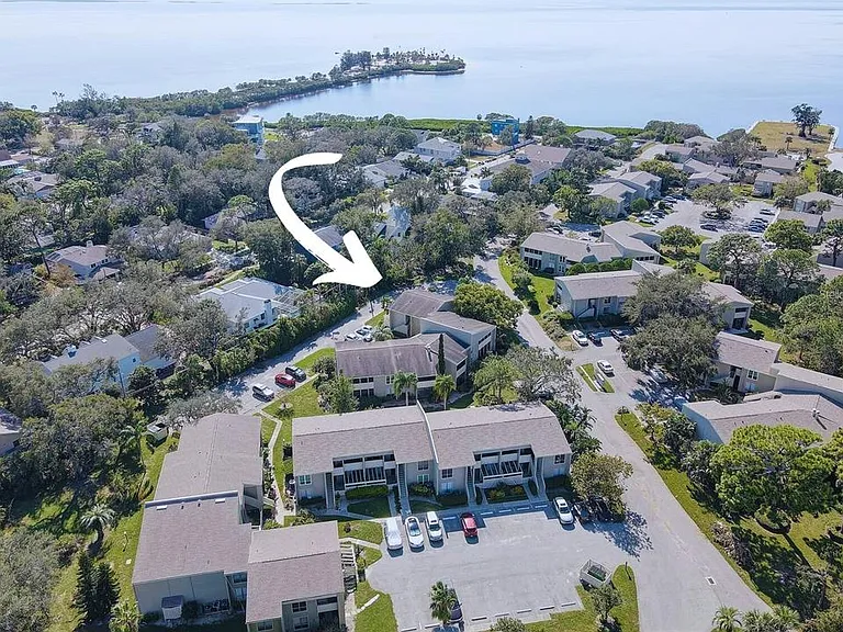428 Windrush Bay Dr #428 — Photo 38