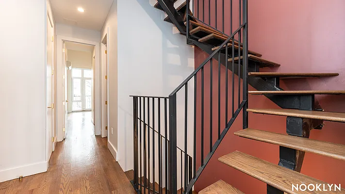 Rented by Nooklyn NYC LLC | media 4