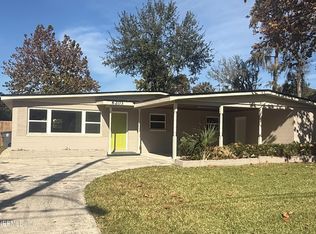 6203 VALENS Drive N, Jacksonville, FL 32216