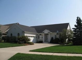 1826 Cricket Ln, East Lansing, MI 48823
