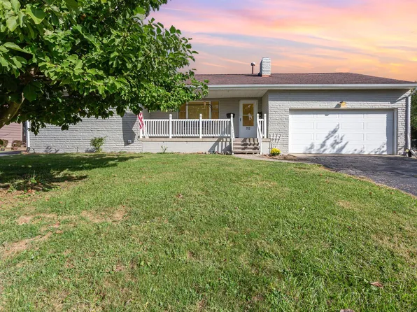 752 Maxola Ave, Newark, OH 43055