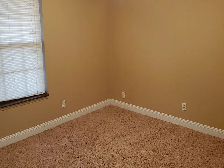 2934 SW Lydia Ave #205 — Photo 21