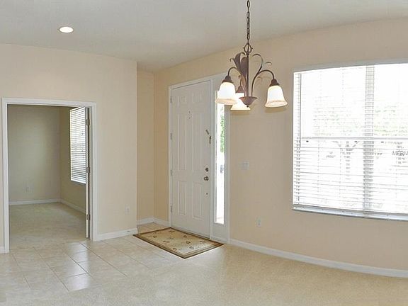 5th image of 7807 Riverwood Oaks Dr