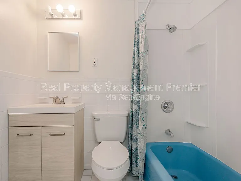 1041 Hillsboro Mile #2 — Photo 18