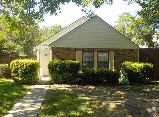 1020 Mapleleaf Ln, Coppell, TX 75019