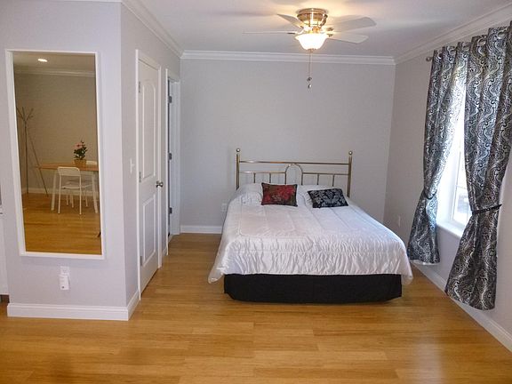 5th image of 6986 Mardel Ave