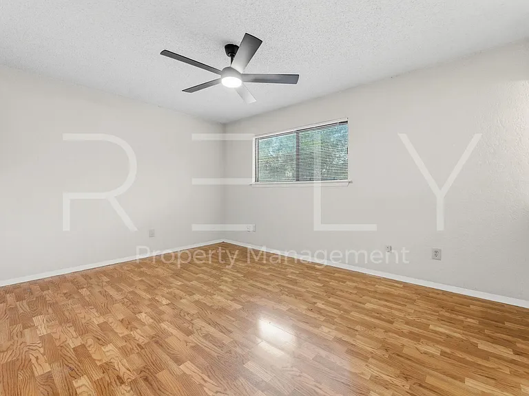 1005 Milford Way #A — Photo 19