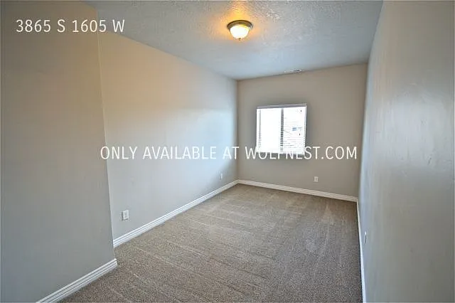 3865 S 1605 W — Photo 11
