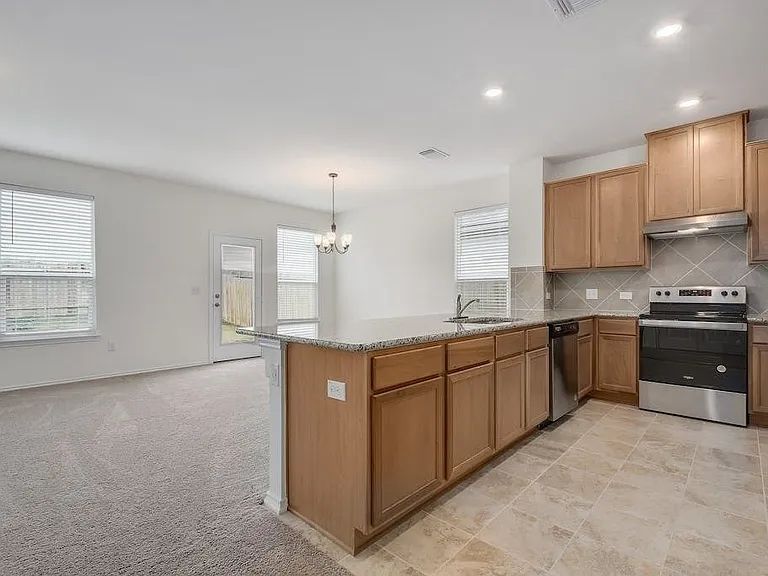 8200 Knoxville Trl — Photo 8
